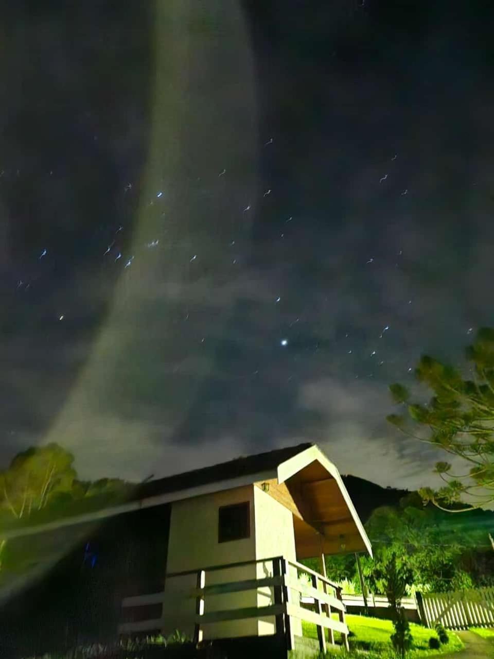 Chale Amanhecer Hotell Santo Antônio do Pinhal Exteriör bild