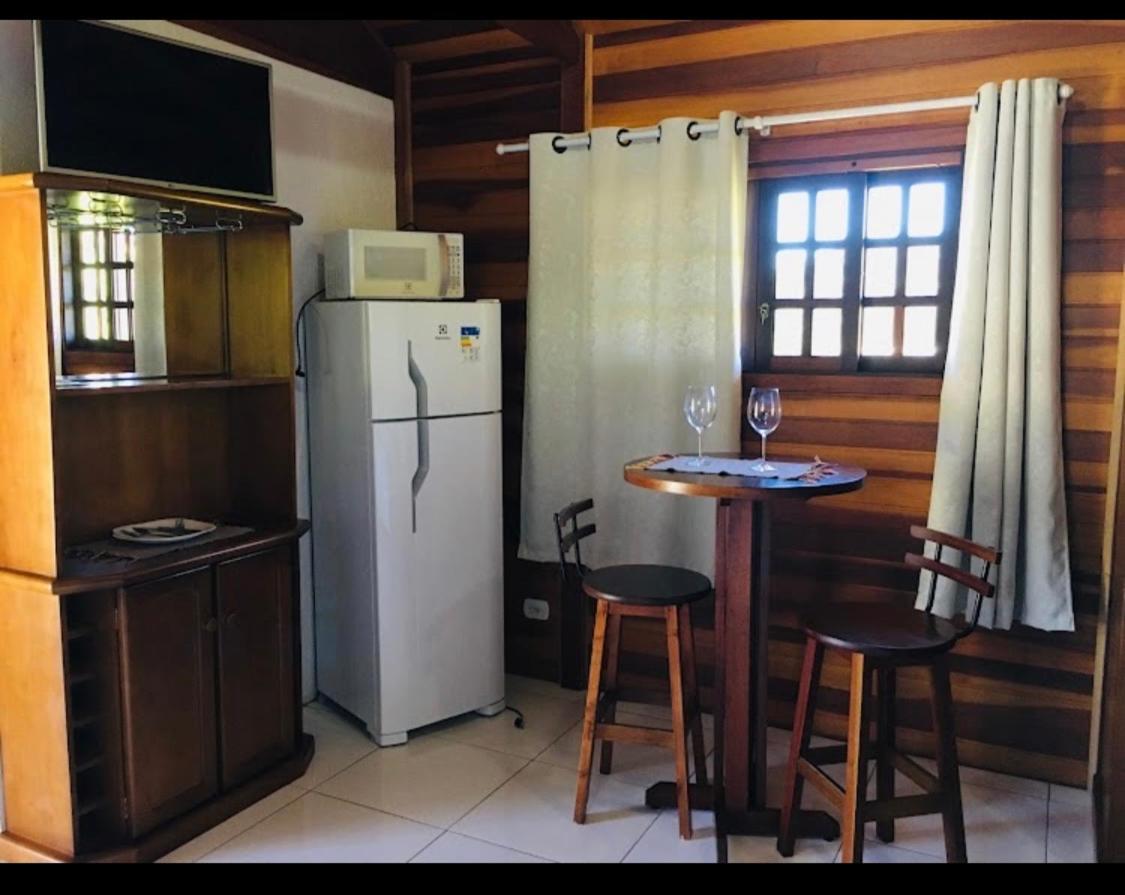 Chale Amanhecer Hotell Santo Antônio do Pinhal Exteriör bild