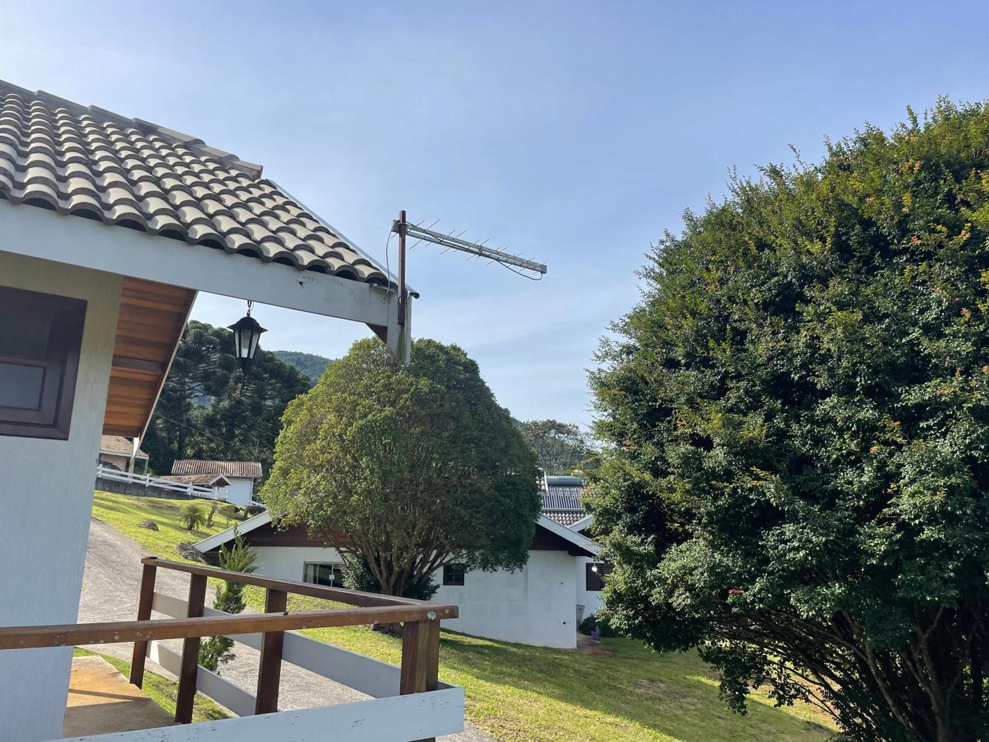Chale Amanhecer Hotell Santo Antônio do Pinhal Exteriör bild